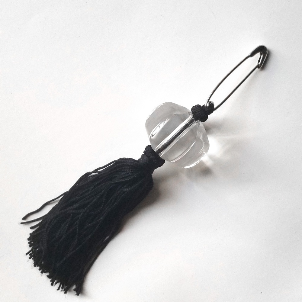 BACCARAT JEWELRY SHERAZADE CLEAR POMPON BROOCH